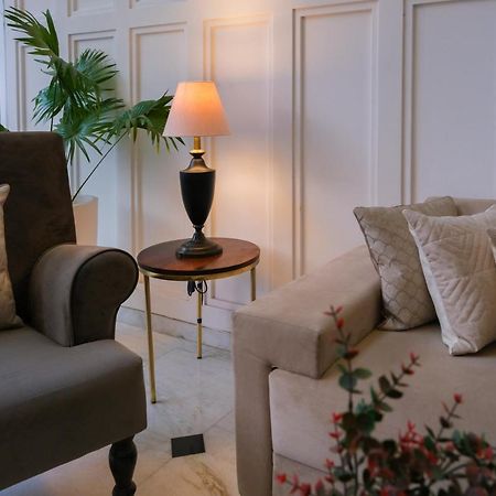 The Wallflower Hotel كوتا المظهر الخارجي الصورة