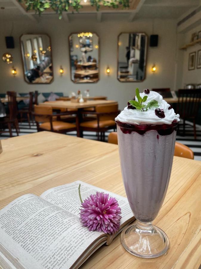 The Wallflower Hotel كوتا المظهر الخارجي الصورة